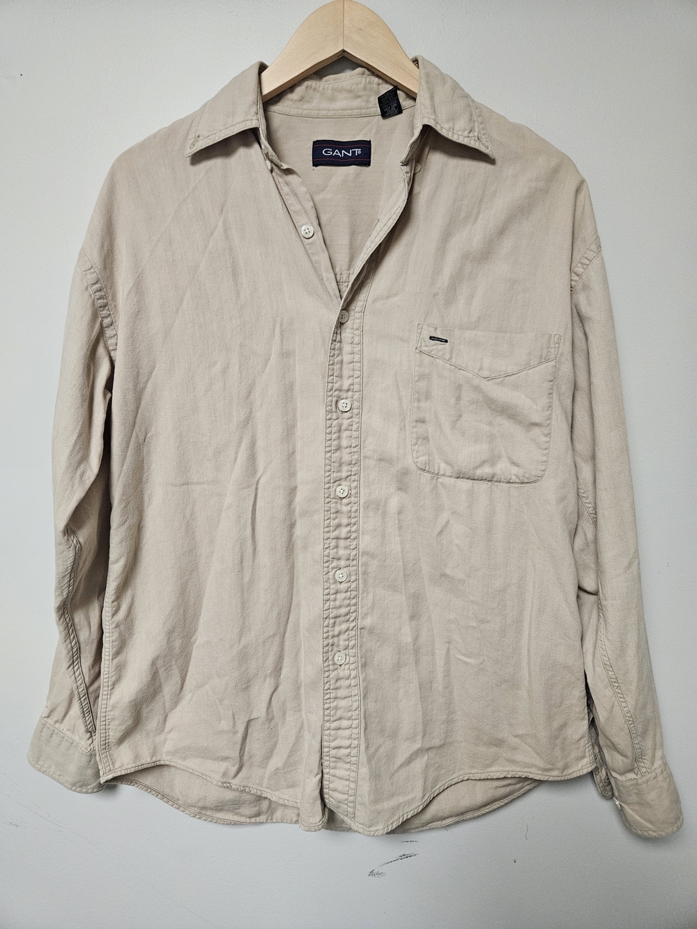 Gant Men's Long-Sleeve Button-Down Shirt in Light Beige